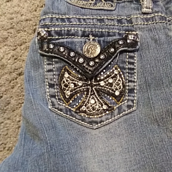 Request Jeans - Picture 3 of 10